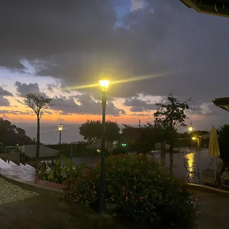 Appartamento Pool, Garten Und Aussicht, 4km Von *