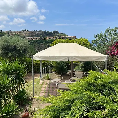 Pool, Garten Und Aussicht, 4km Von * Тропея